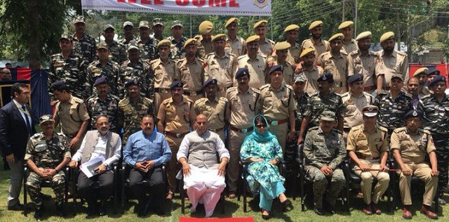 सीमाई इलाकों की सुरक्षा हेतु अलग से दो बटालियन तैयार की जाएंगी: केंद्र सरकार